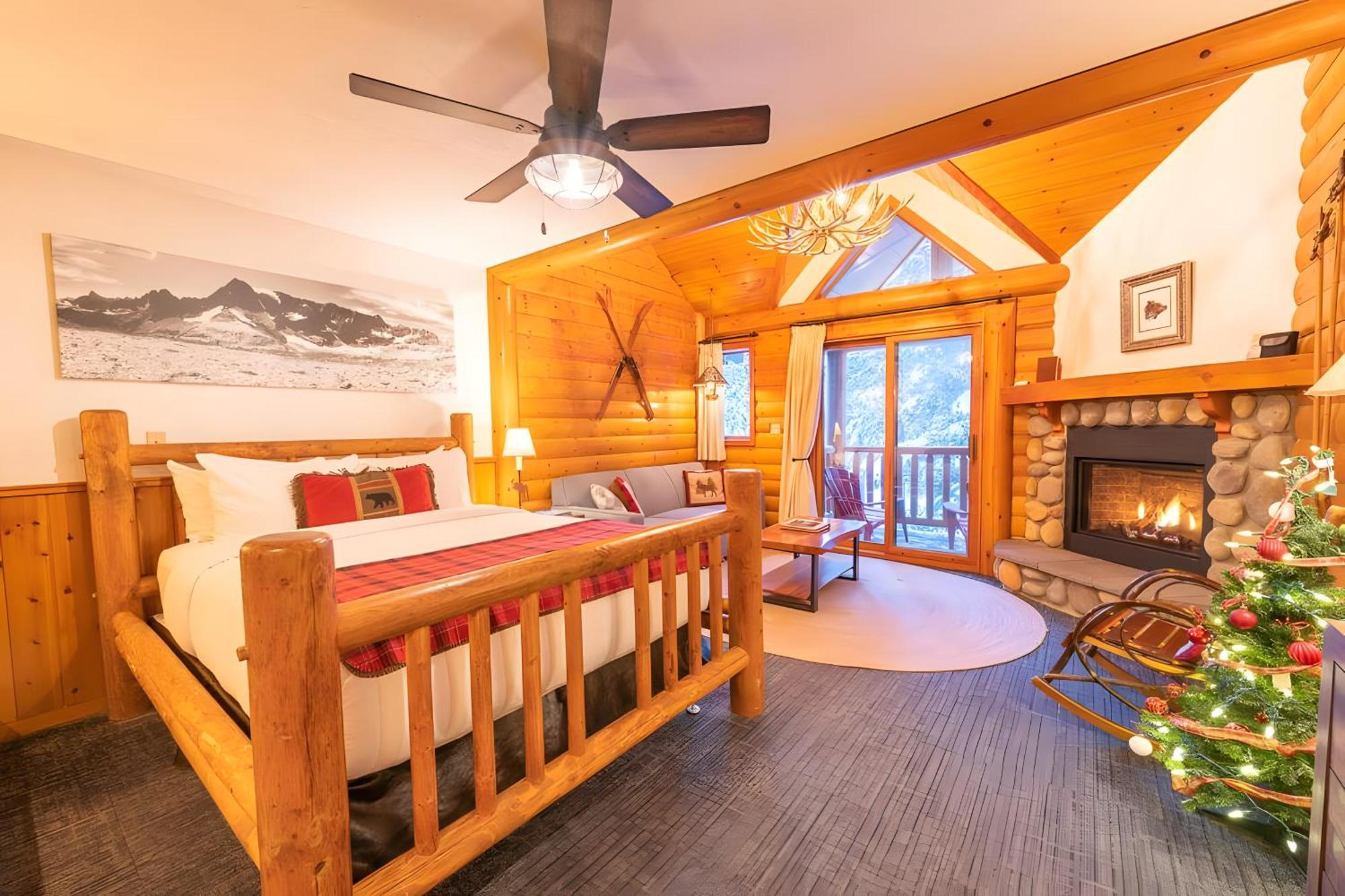 Baker Creek By Basecamp Hotell Lake Louise Exteriör bild