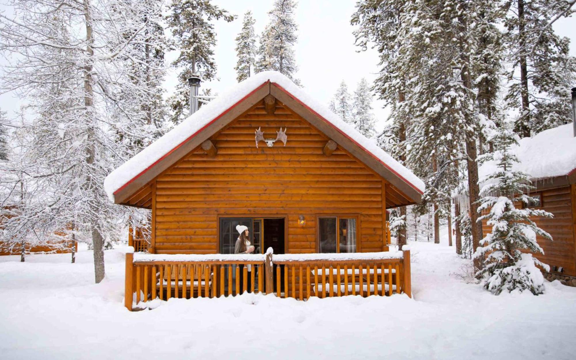Baker Creek By Basecamp Hotell Lake Louise Exteriör bild